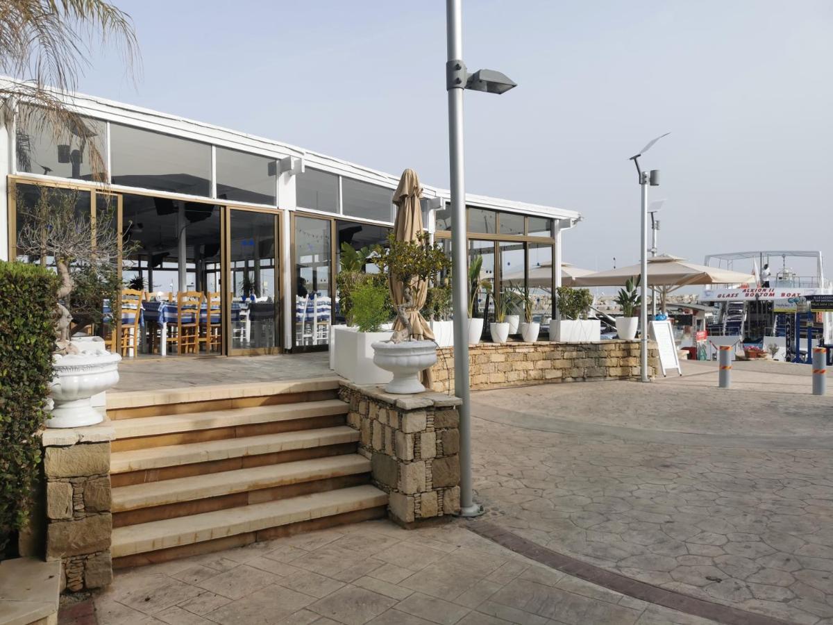 Y & P Latchi Hotel Bagian luar foto