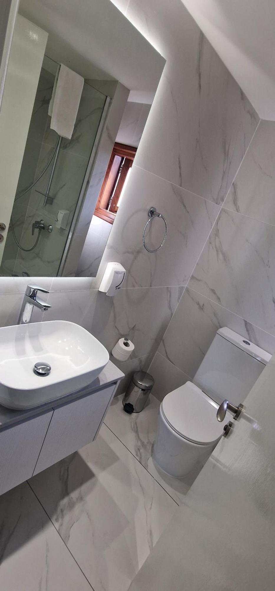 Y & P Latchi Hotel Ruang foto